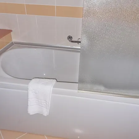 Апартамент Emerald & Spa, S105 *