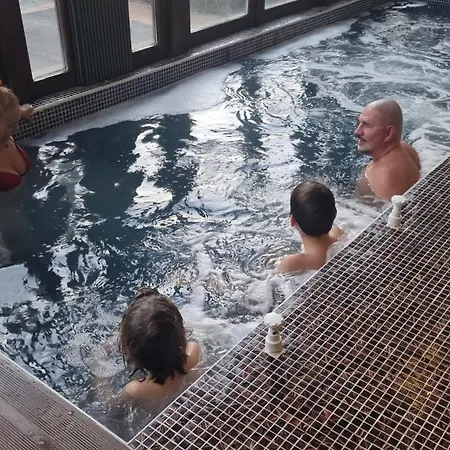 Апартамент Emerald & Spa, S105 Равда